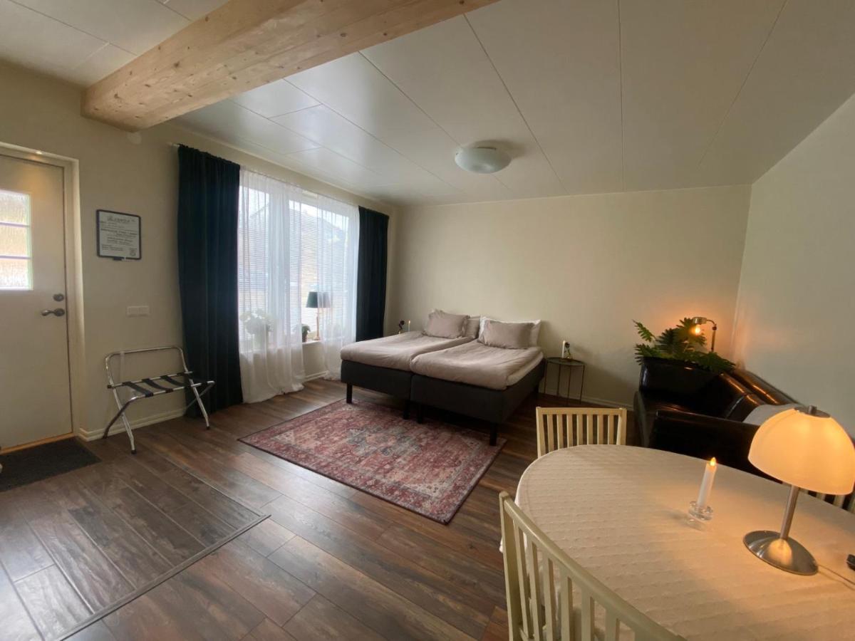 פאלקנברג Cozy Modern Studio Apartment Stay מראה חיצוני תמונה